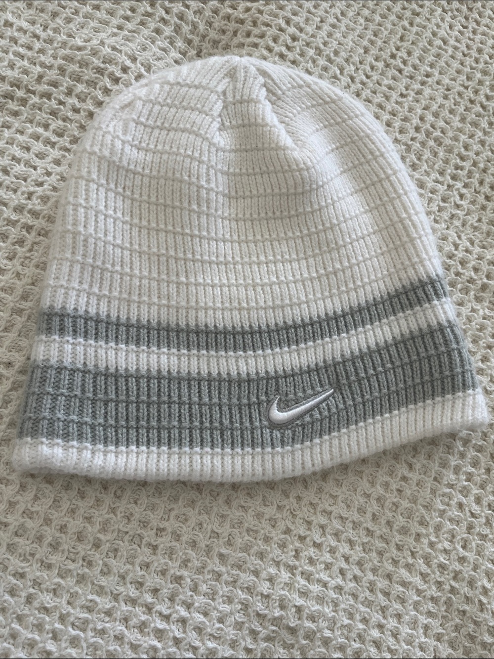 Nike White & Gray Striped Ribbed Beanie with Swoosh